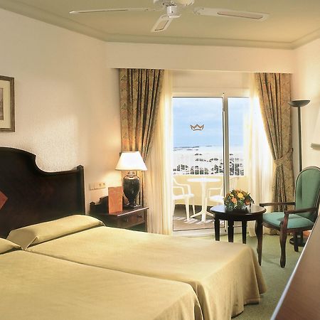 Hotel Riu Oliva Beach Resort Corralejo Kültér fotó