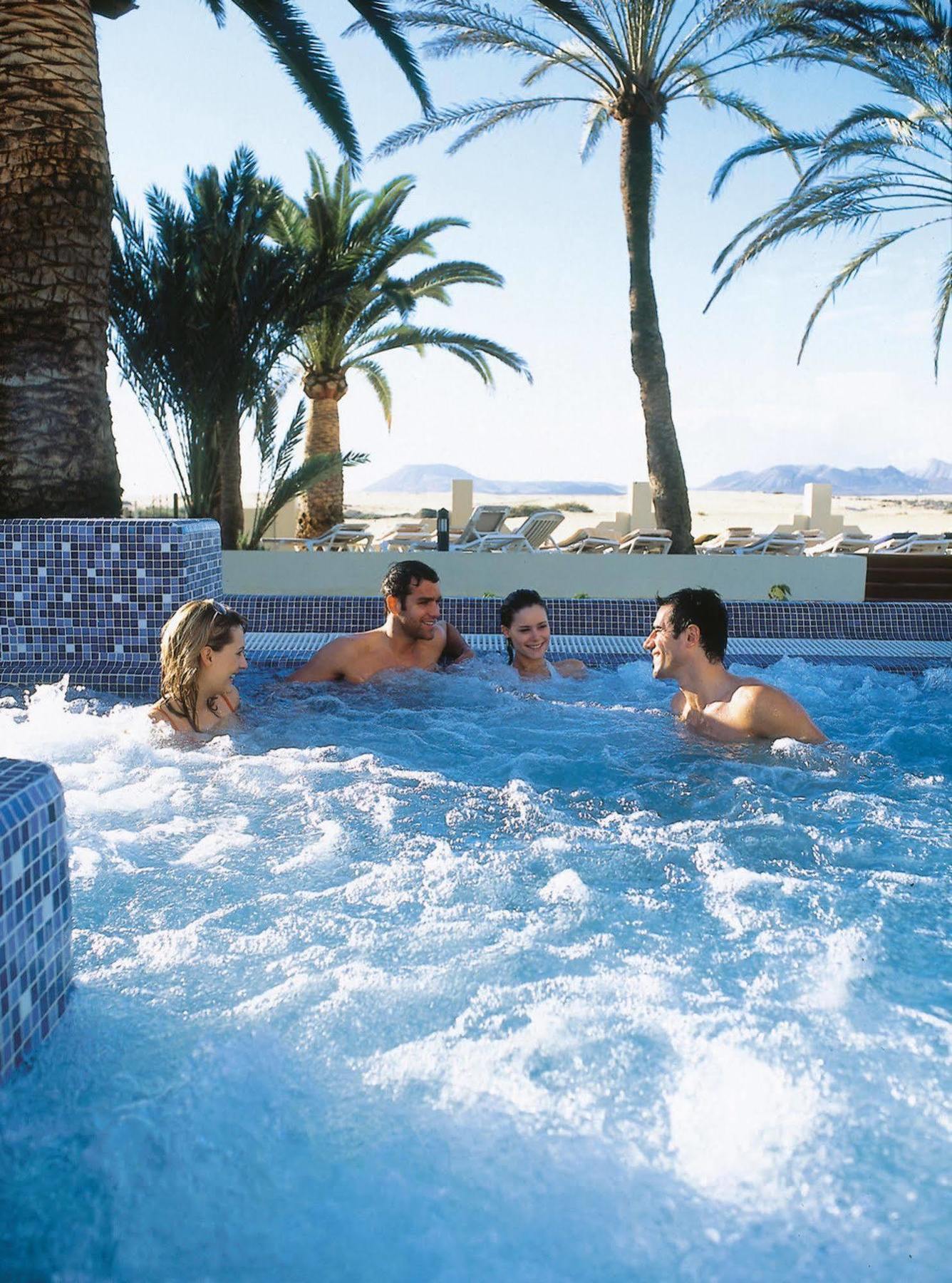 Hotel Riu Oliva Beach Resort Corralejo Kültér fotó