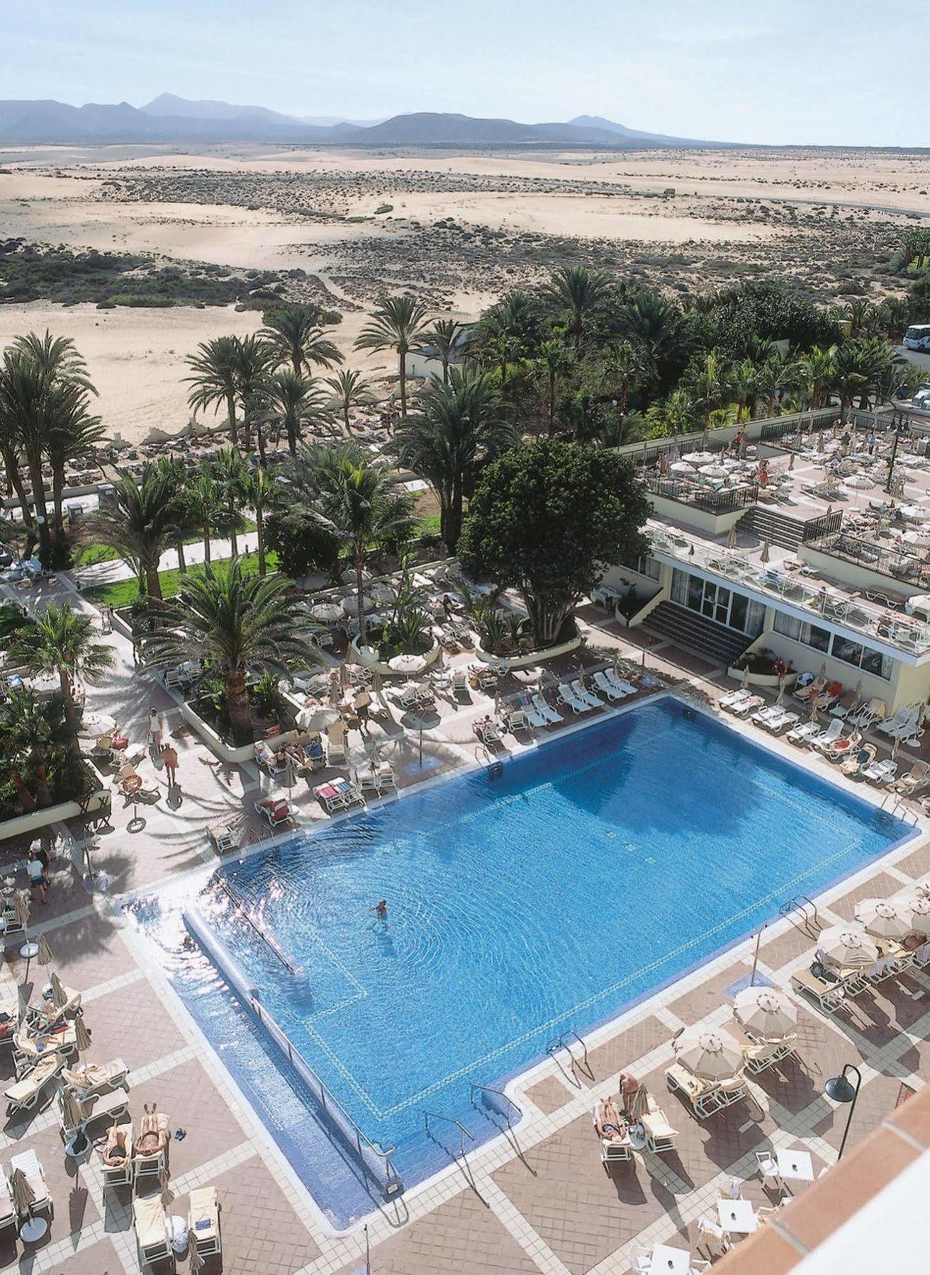 Hotel Riu Oliva Beach Resort Corralejo Kültér fotó