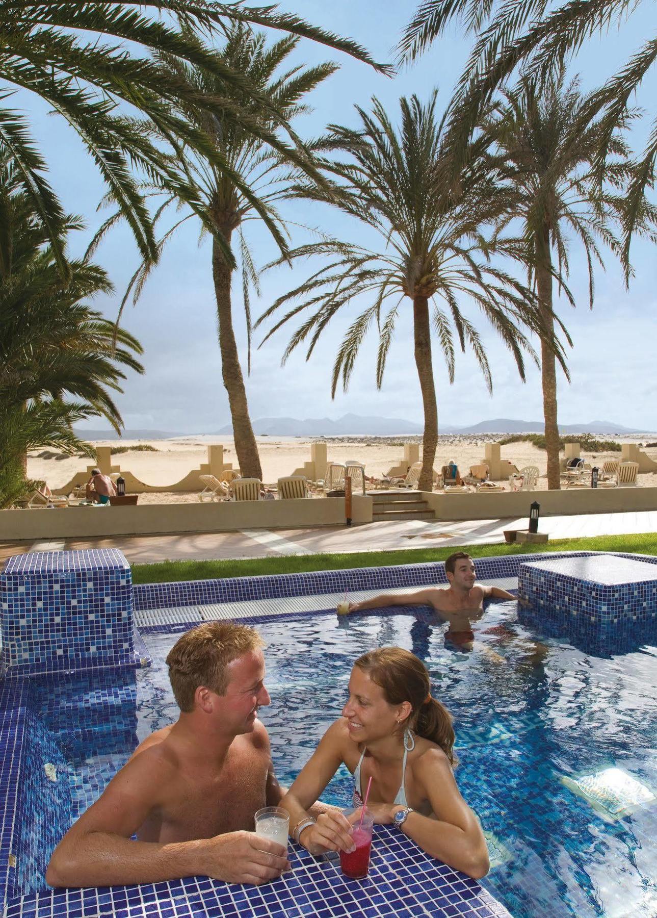 Hotel Riu Oliva Beach Resort Corralejo Kültér fotó